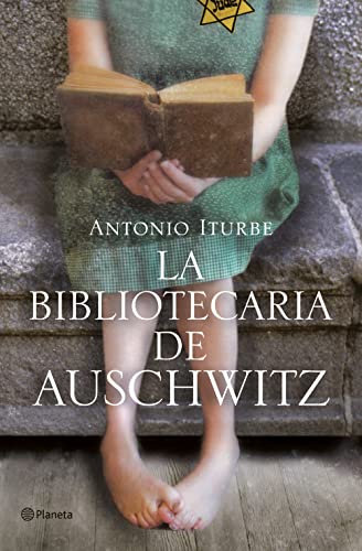 Stock image for La bibliotecaria de Auschwitz for sale by Revaluation Books