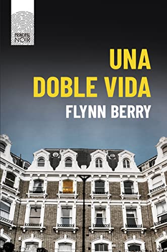 Imagen de archivo de Una doble vida a la venta por ZuiaBooks