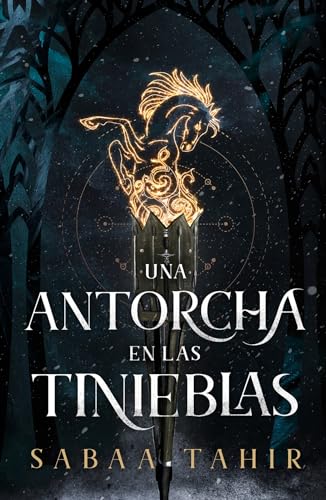 Imagen de archivo de Una antorcha en las tinieblas (Ember in the Ashes) (Spanish Edition) a la venta por Lakeside Books