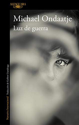 Stock image for LUZ DE GUERRA for sale by OM Books