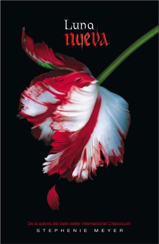 Stock image for Twilight Saga Spanish Luna Nueva Book 2 for sale by Ammareal