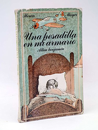 Imagen de archivo de Una Pesadilla en Mi Armario a la venta por Better World Books