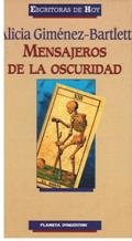 Stock image for Mensajeros de la oscuridad. for sale by Librera PRAGA