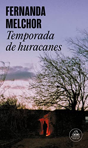 Stock image for Temporada de huracanes for sale by Better World Books