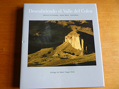 Stock image for Descubriendo el Valle del Colca/Discovering the Colca Valley for sale by Mark Henderson