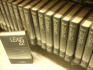 Stock image for Lexis-22. diccionario enciclopedico vox. for sale by medimops