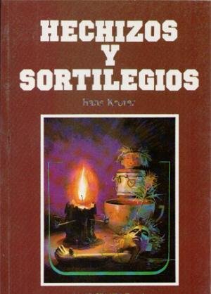 Beispielbild fr HECHIZOS Y SORTILEGIOS zum Verkauf von Librera Circus