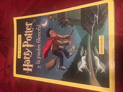 Stock image for Harry Potter y la Piedra Filosofal (Spanish Edition) for sale by Theoria Books