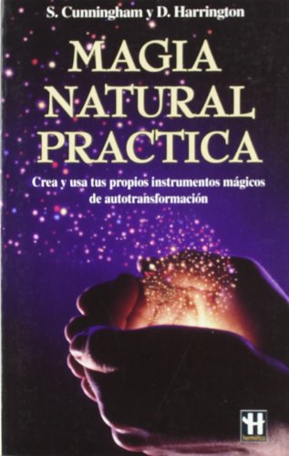 Stock image for Magia Natural Practica (Spanish Edition) for sale by Iridium_Books