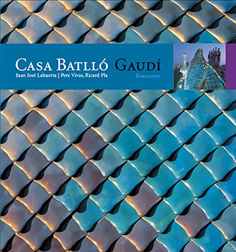 Beispielbild fr Casa Batllo, Gaudi : Barcelone zum Verkauf von RECYCLIVRE