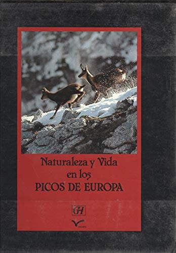 Imagen de archivo de Naturaleza y vida en los Picos de Europa a la venta por Librera Prez Galds
