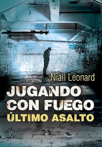 9788490434154: ltimo asalto (Jugando con fuego 3) (Spanish Edition)