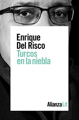 Beispielbild fr Turcos en la niebla (Spanish Edition) zum Verkauf von ThriftBooks-Atlanta