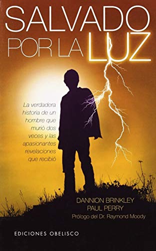 Stock image for SALVADO POR LA LUZ for sale by KALAMO LIBROS, S.L.