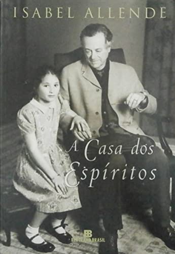 Beispielbild fr livro a casa dos espiritos allende isabel 2009 zum Verkauf von LibreriaElcosteo