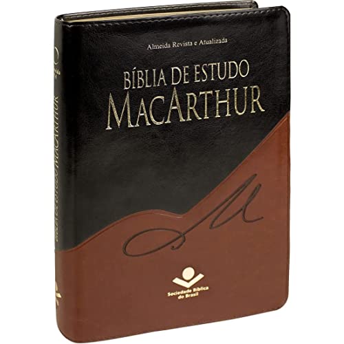 Stock image for livro biblia de estudo macarthur john macarthur 2011 for sale by LibreriaElcosteño