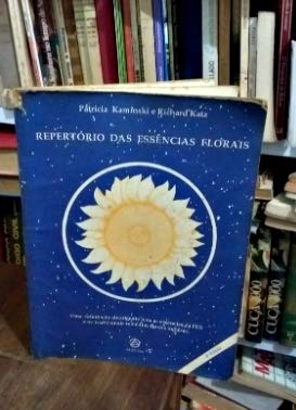 Beispielbild fr repertorio das essncias florais 4 ed raro exemplar de patricia kaminski e richard katz pel zum Verkauf von LibreriaElcosteo