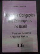 Stock image for livro direitos e obrigacoes dos estrangeiros no brasil irineu strenger 1997 for sale by LibreriaElcosteo