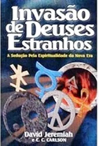 Stock image for invaso de deuses estranhos for sale by LibreriaElcosteo