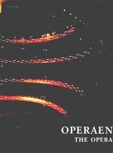 9788711231722: OPERAEN - THE OPERA [Text in English & Danish]