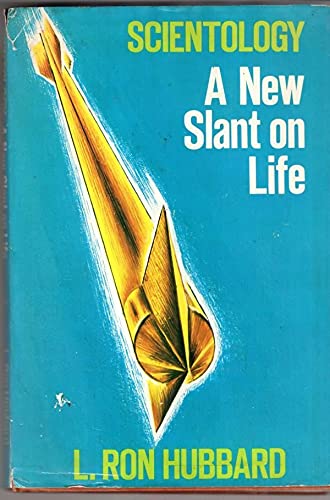 9788787347044: Scientology A New Slant On Life