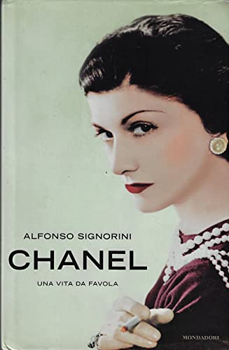 Beispielbild fr Chanel. Una vita da favola zum Verkauf von medimops