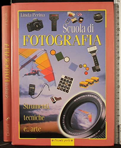 Imagen de archivo de Scuola di fotografia (Piccole perle) a la venta por medimops