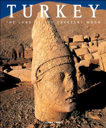 9788854401822: Turkey: The Land of the Crescent Moon (Wide Angle Books)
