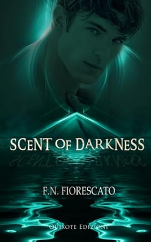 Imagen de archivo de Scent of Darkness (The Sensory Game) a la venta por Revaluation Books