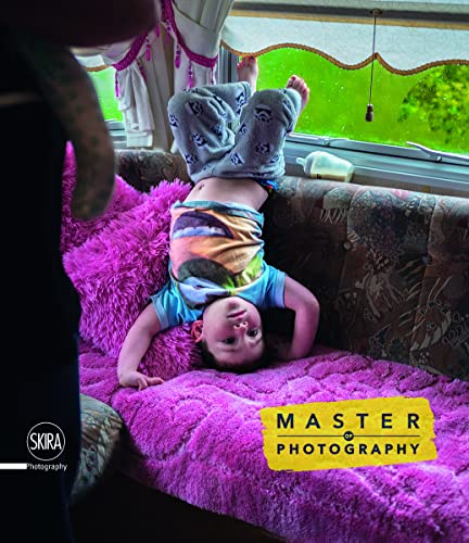 Stock image for Master of Photography 2017 for sale by THE SAINT BOOKSTORE