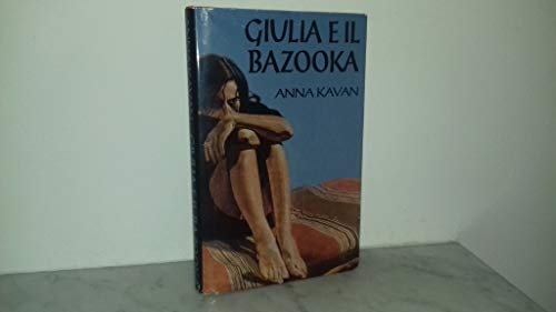 9788876841927: Giulia e il bazooka (Frassinelli narrativa straniera)