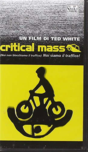 Critical Mass. Con videocassetta