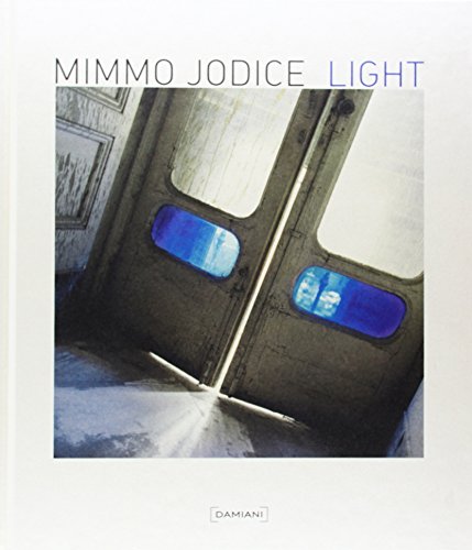 Beispielbild fr Mimmo Jodice: Light (Spanish and English Edition) zum Verkauf von Books Do Furnish A Room