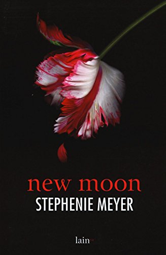 Beispielbild fr New moon zum Verkauf von ThriftBooks-Dallas