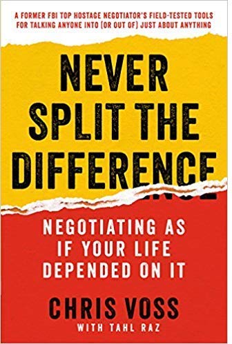 9788978480246: [Never Split the Difference Hardcover][NEVER SPLIT THE DIFFERENCE]