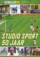 Beispielbild fr Studio Sport 50 jaar / druk 2: sportverhalen van toen en nu zum Verkauf von medimops