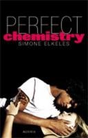 Imagen de archivo de Perfect Chemistry a la venta por ThriftBooks-Atlanta