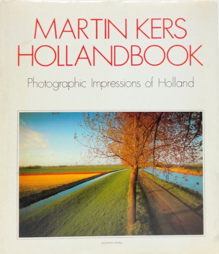 Beispielbild fr Hollandbook : Photographic Impressions of Holland zum Verkauf von Better World Books