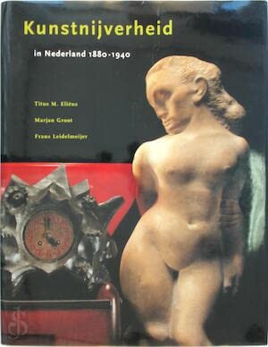 Beispielbild fr Kunstnijverheid in Nederland, 1880-1940 zum Verkauf von Wickham Books South
