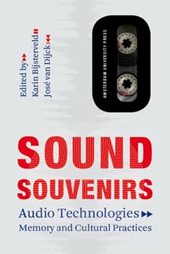 Imagen de archivo de Sound Souvenirs a la venta por Revaluation Books