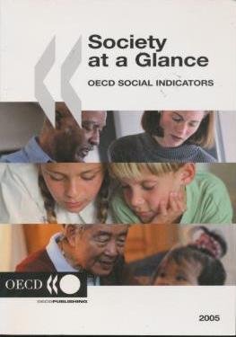 Imagen de archivo de Society at a Glance: OECD Social Indicators a la venta por CorgiPack