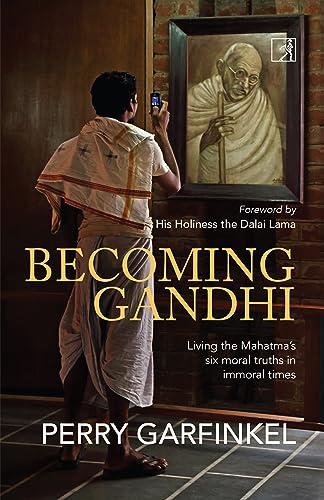 Imagen de archivo de Becoming Gandhi a la venta por Kanic Books