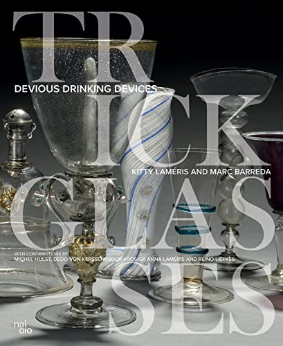 Imagen de archivo de Trick Glasses - Devious Drinking Devices (Hardcover) a la venta por Grand Eagle Retail