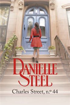 Beispielbild fr charles street n 44 danielle steelEd. 2015 zum Verkauf von DMBeeBookstore