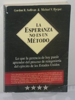 9789580442684: La Esperanza No Es Un Metodo (Spanish Edition)