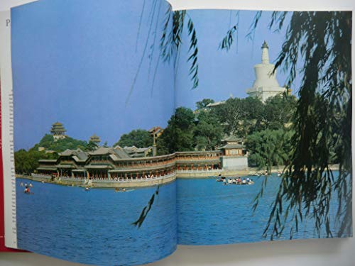 Stock image for Classical Chinese Gardens for sale by Second Story Books, ABAA