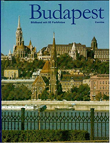 9789631327830: Budapest in 93 Colour Photographs