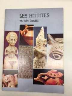 Stock image for Les Hitites for sale by Librakons Rare Books and Collectibles