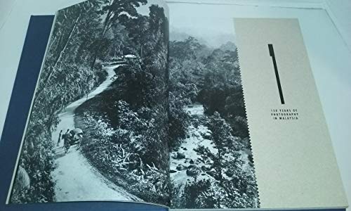 Imagen de archivo de Malaysia, Heart of Southeast Asia a la venta por B-Line Books