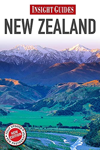 Imagen de archivo de Insight Guides: New Zealand a la venta por Goldstone Books